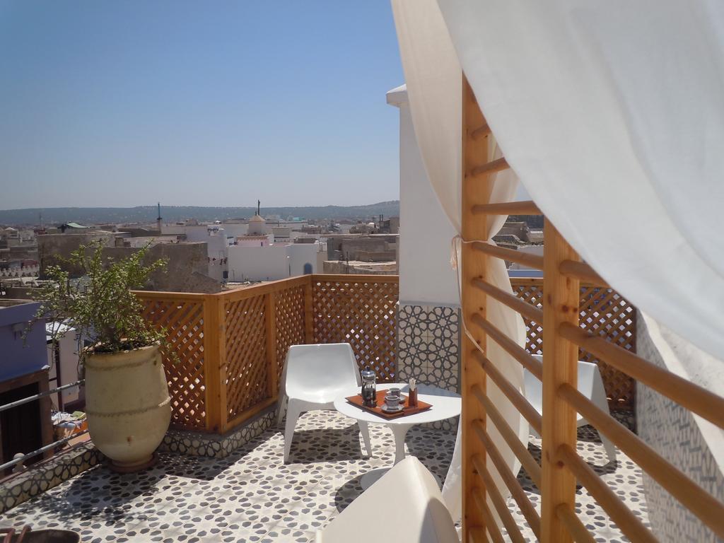 Riad Emotion เอสเซาอิรา ภายนอก รูปภาพ