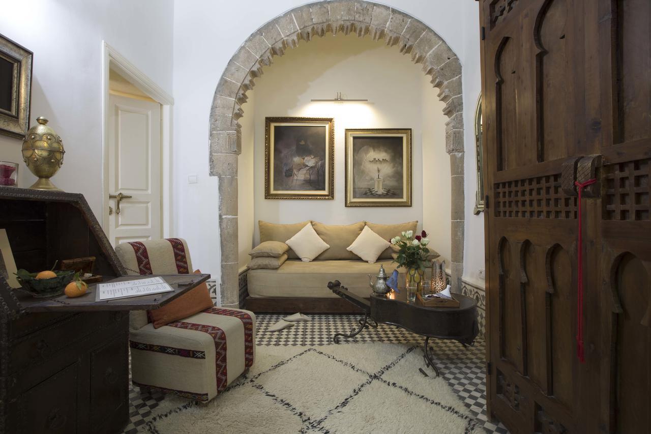 Riad Emotion เอสเซาอิรา ภายนอก รูปภาพ