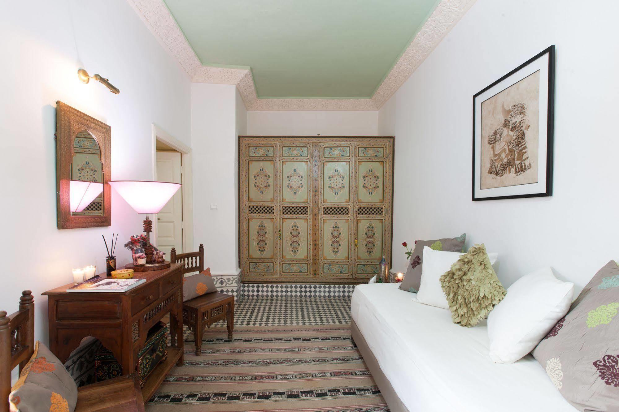 Riad Emotion เอสเซาอิรา ภายนอก รูปภาพ
